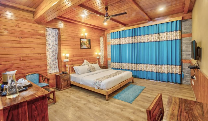 luxury room - the blue stream cottage - jibhi